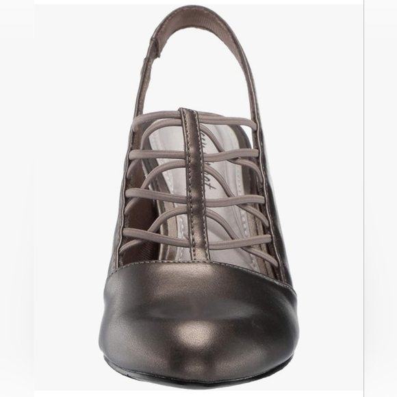 Women's Easy Street Berry Slingback Heels Size 8.5M - Picture 3 of 16